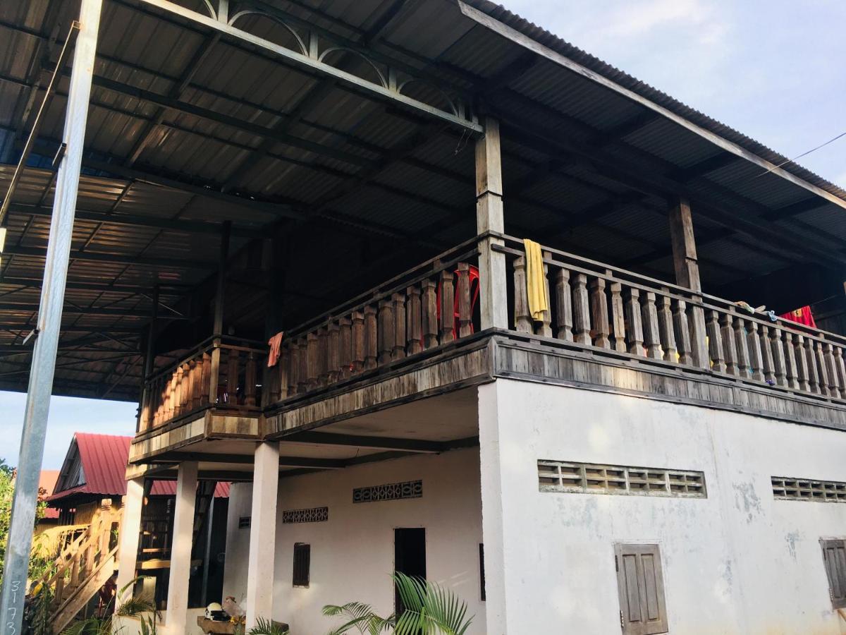 Ratanakiri Farmhouse & Trekking Banlung Eksteriør bilde