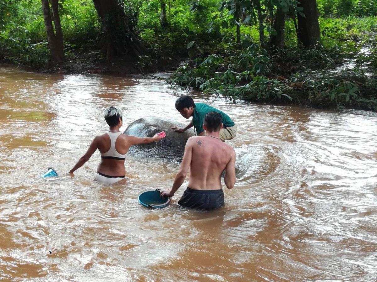 Ratanakiri Farmhouse & Trekking Banlung Eksteriør bilde