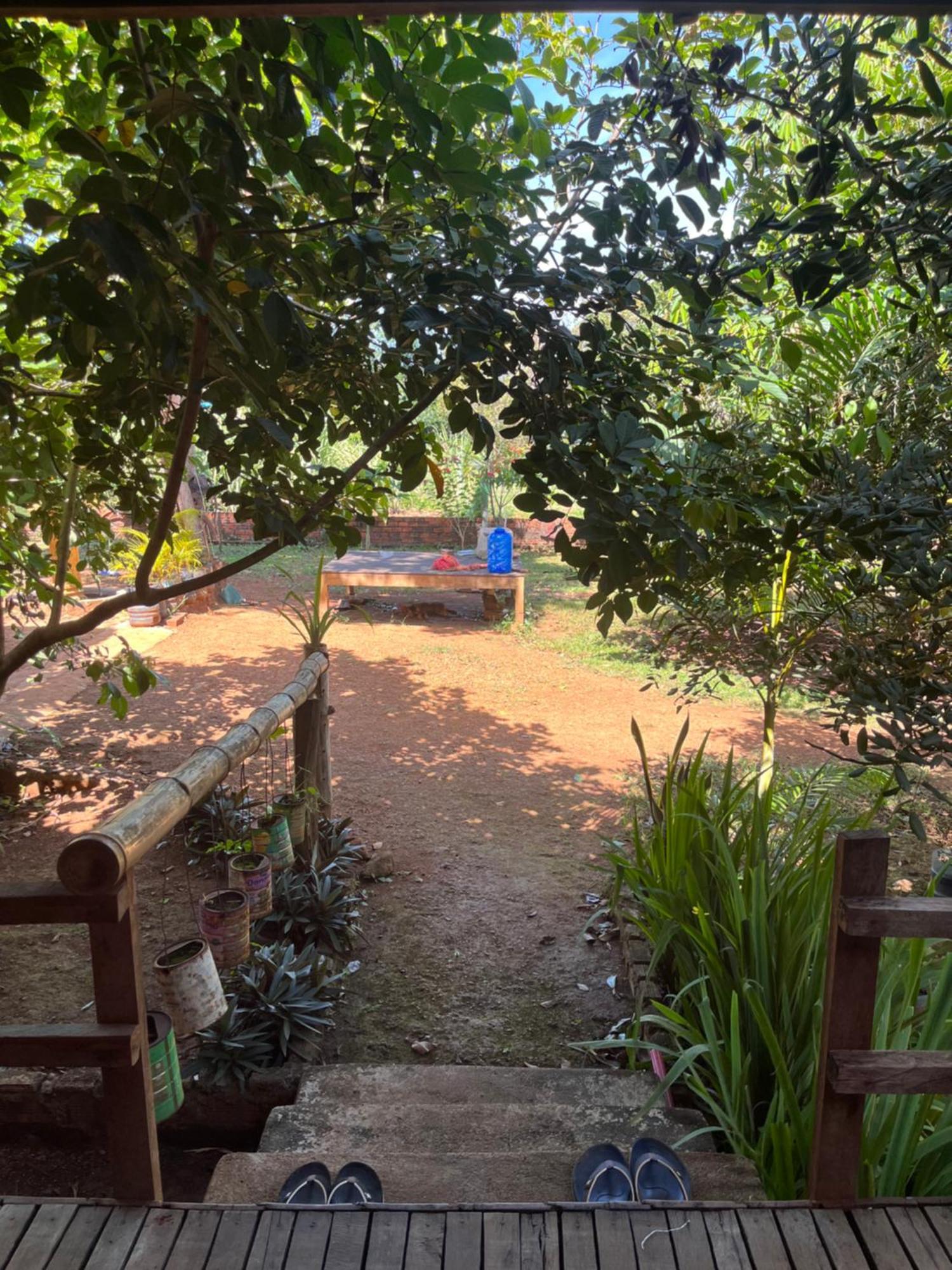 Ratanakiri Farmhouse & Trekking Banlung Eksteriør bilde